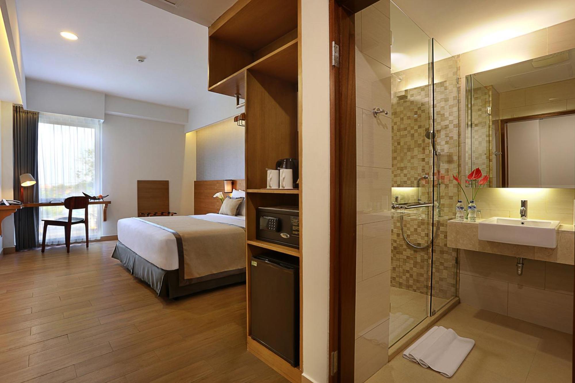 Azana Boutique Hotel Denpasar Экстерьер фото