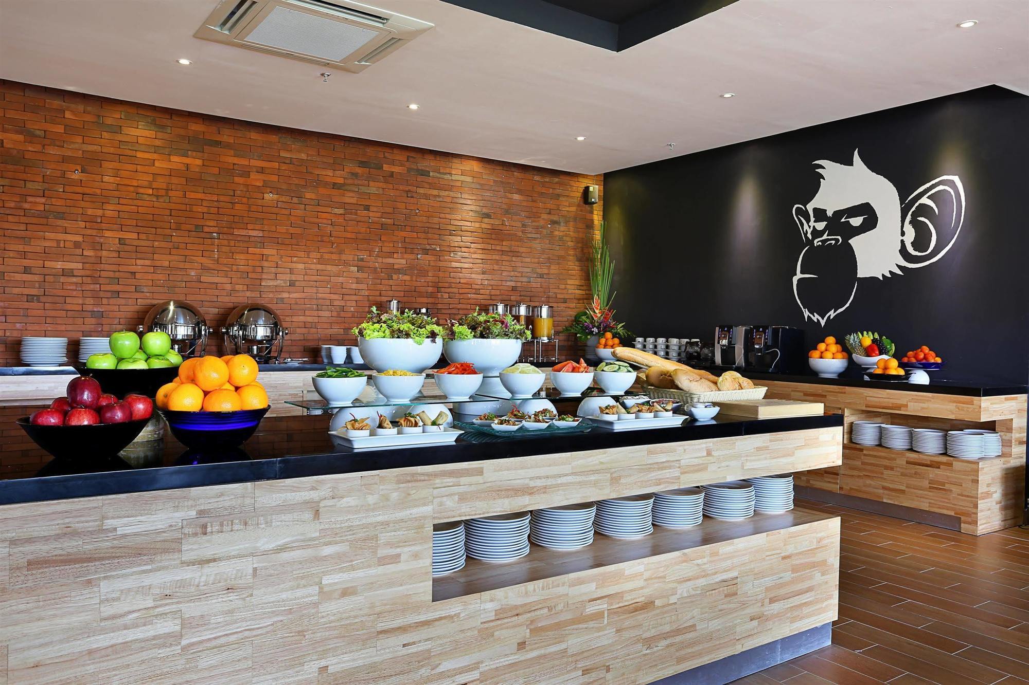 Azana Boutique Hotel Denpasar Экстерьер фото
